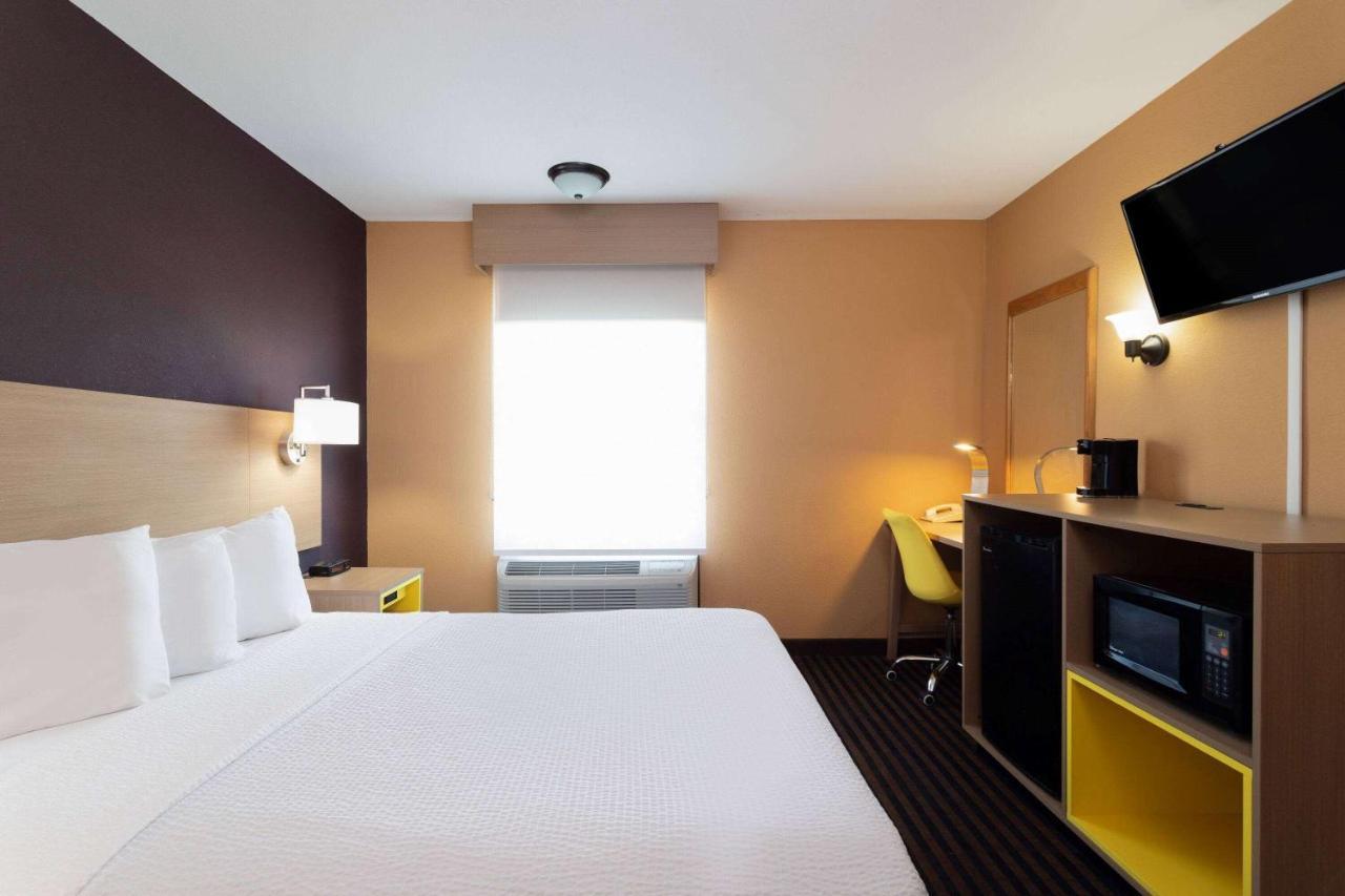 Days Inn By Wyndham Anderson In Buitenkant foto